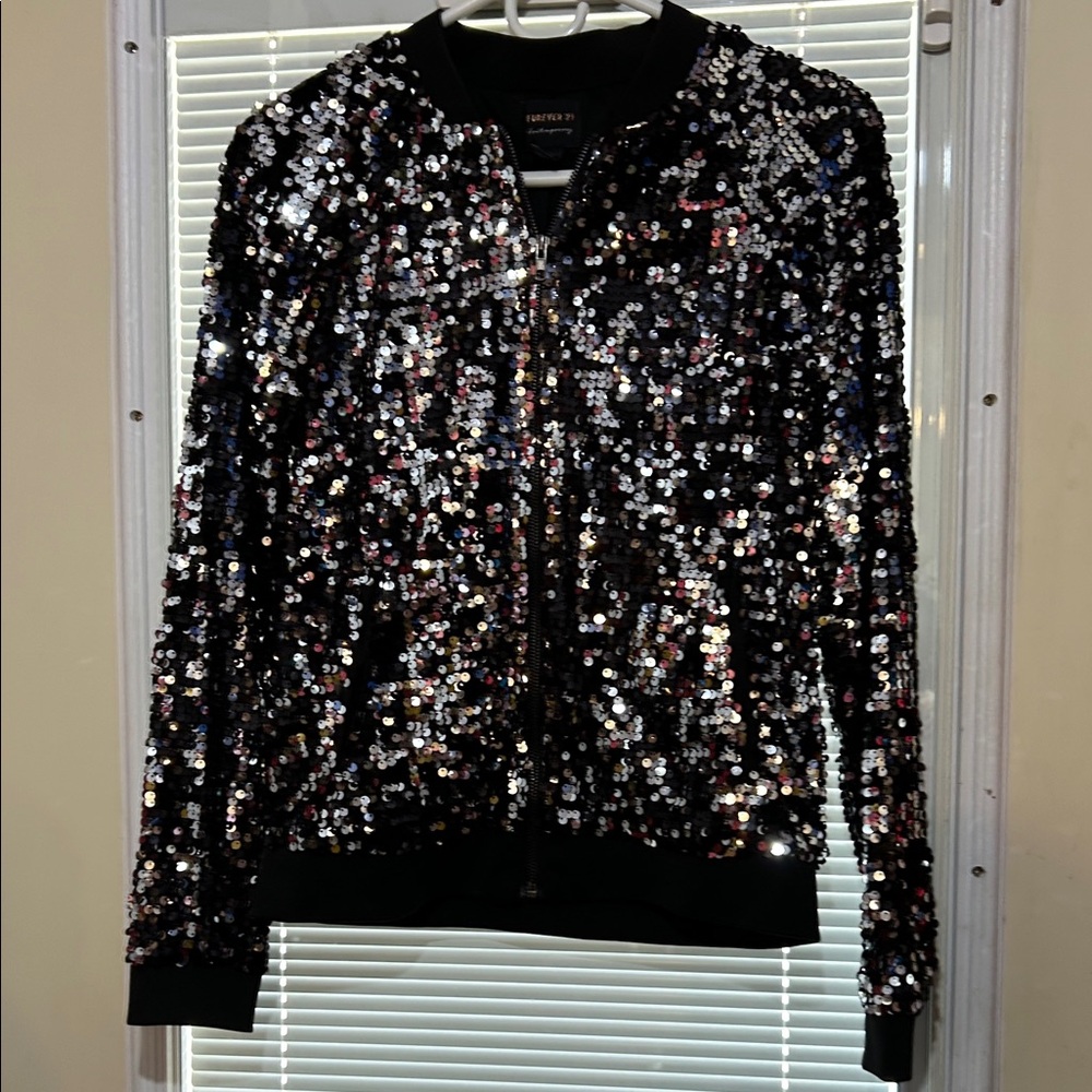 NWOT Forever 21 Black and Silver Sequin Bomber Jacket